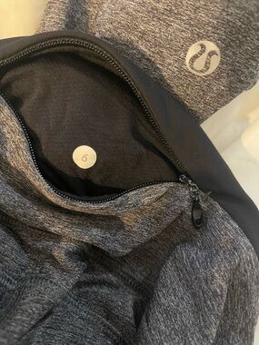 lululemon athletica Gray Heather Leggings with Zippered Pocket